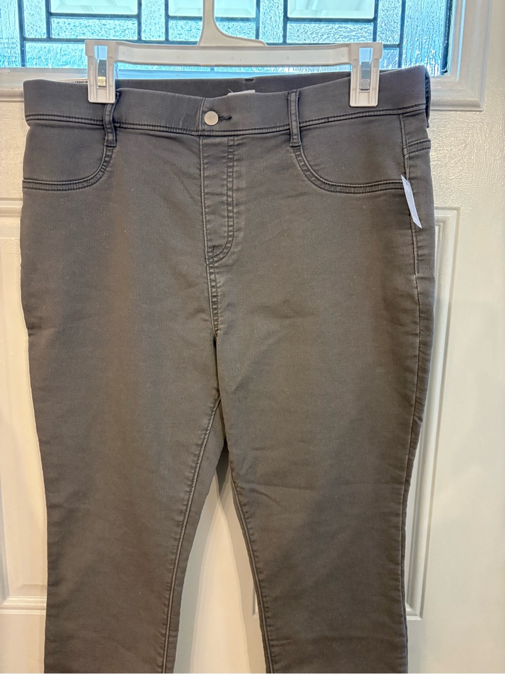 Time and Tru Women's Skinny Jeans in Charcoal